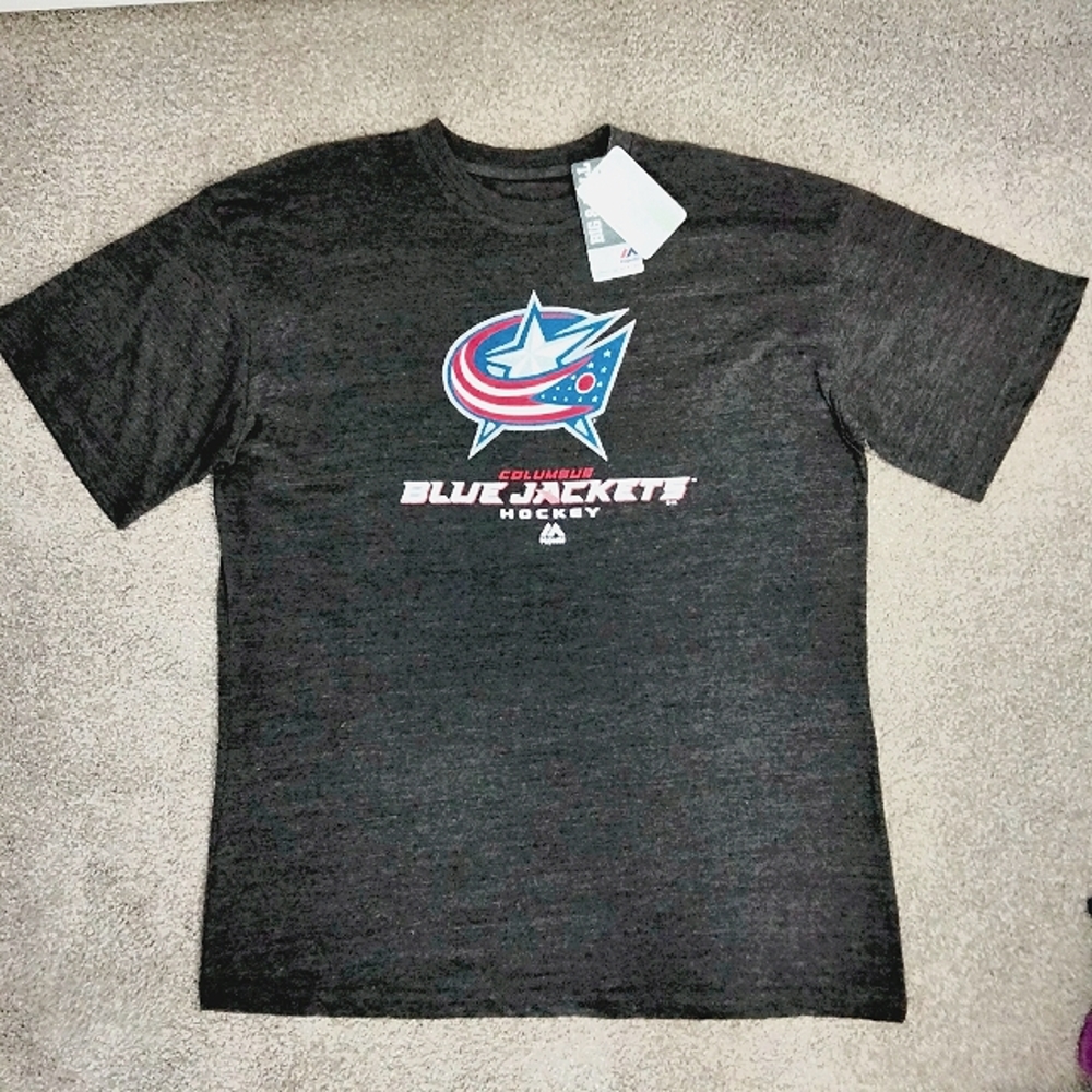 NWT Sz 2XLT NHL Columbus Blue Jackets T-Shirt